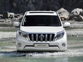 El Toyota Land Cruiser estrena motor diésel: Más eficiente y prestacional El Toyota Land Cruiser estrena motor diésel: Más eficiente y prestacional