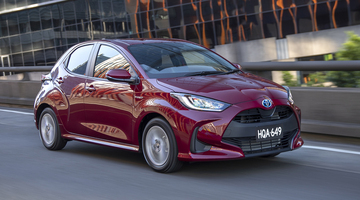 Ahorra más de 4.250 € al comprar el nuevo Toyota Yaris híbrido Ahorra más de 4.250 € al comprar el nuevo Toyota Yaris híbrido