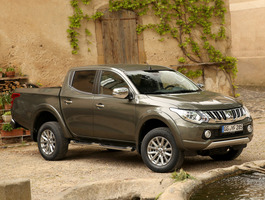 Ya a la venta el nuevo Mitsubishi L200: disponible desde 24.625 € Ya a la venta el nuevo Mitsubishi L200: disponible desde 24.625 €
