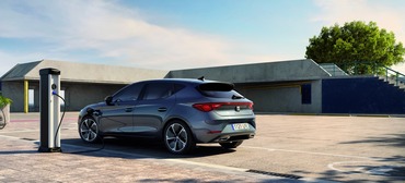 Todos los coches híbridos enchufables del mercado en 2025: guía de compra