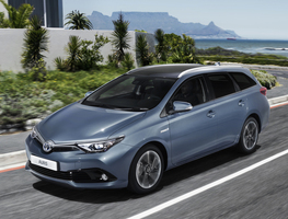 Ya a la venta el renovado Toyota Auris: Disponible desde 15.440 €