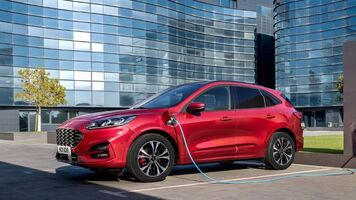 Los mejores coches híbridos enchufables de segunda mano en 2025