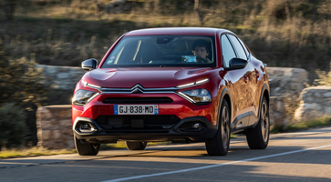 El Citroën C4 X ahora tiene un precio más interesante; solo en junio