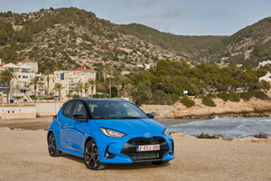 Coches híbridos pequeños en 2025