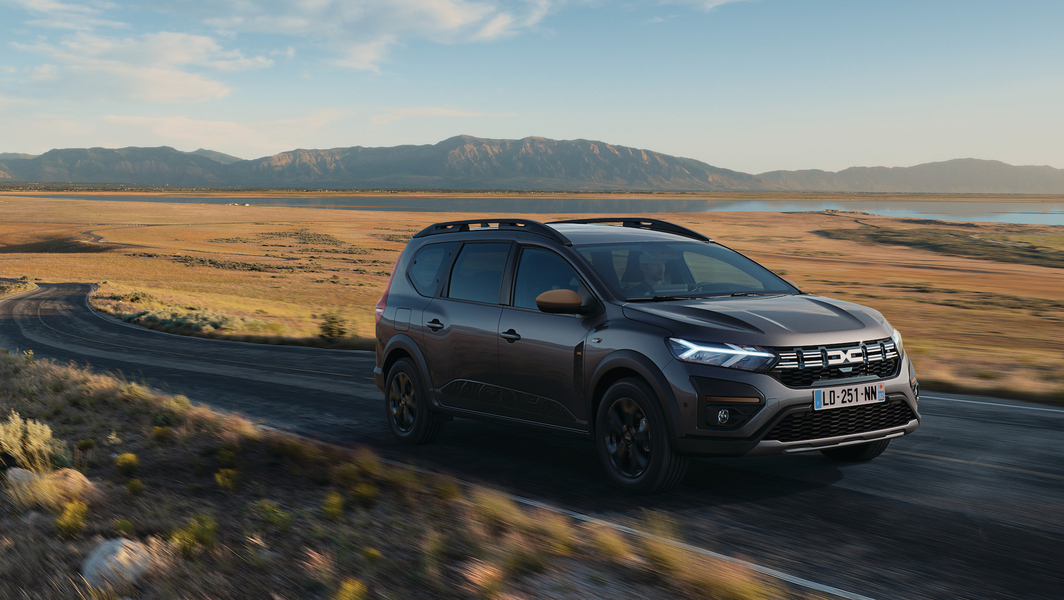 Imagen de un repost: El monovolumen no ha muerto, y esta guía con las mejores opciones HEV y PHEV lo demuestra