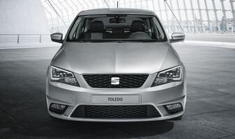 SEAT Toledo I-Tech: muy bien equipado, incluidos los faros Full LED, por 14.900 euros 