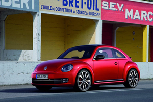 ¿Buscando un compacto diferente? el Volkswagen Beetle está disponible por 15.200 euros ¿Buscando un compacto diferente? el Volkswagen Beetle está disponible por 15.200 euros