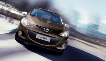 Un toque de estilo para los nuevos Mazda 2, Mazda 5 y Mazda MX-5 Sakura